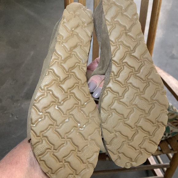 Yokono Wedge Sandals - Picture 5 of 7